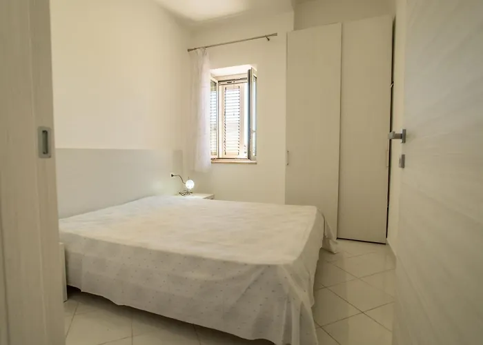 Porto Nuovo * Lampedusa